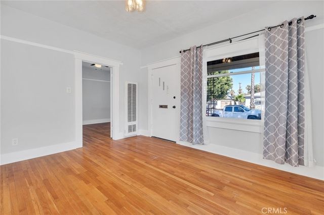 812 S Howard, Corona, CA 92879