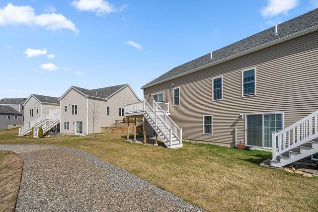 53 Tea Party Circle 53, Holden, MA 01520