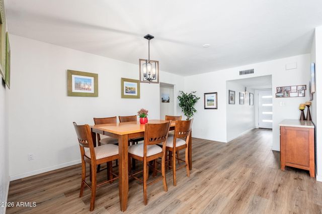 2426 E SAHUARO Drive, Phoenix, AZ 85028