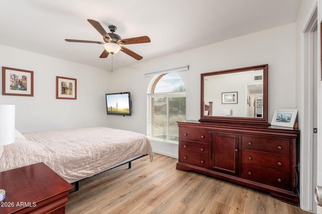 2426 E SAHUARO Drive, Phoenix, AZ 85028