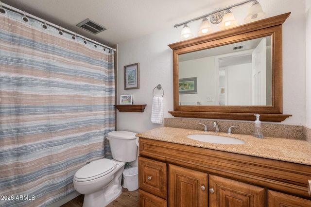 2426 E SAHUARO Drive, Phoenix, AZ 85028