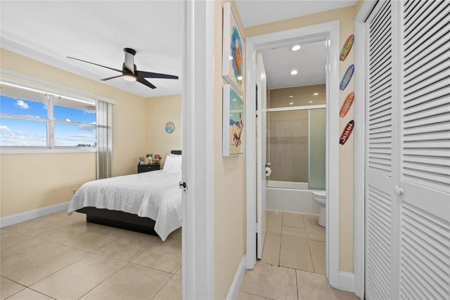 941 Crystal Lake Drive 403, Deerfield Beach, FL 33064