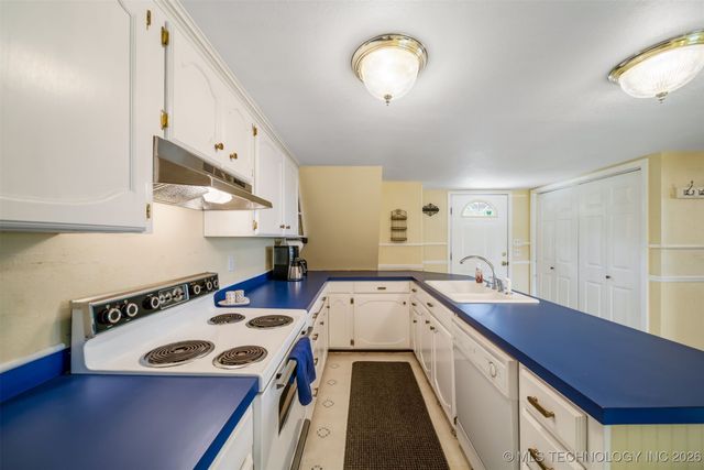 619 E 437 Road, Spavinaw, OK 74366