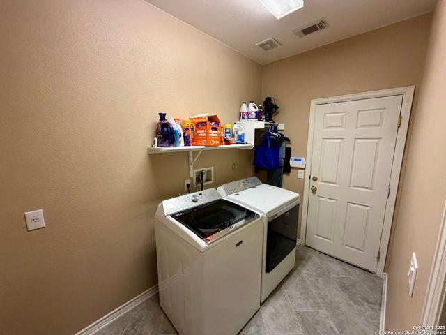 117 Brookbend, Cibolo, TX 78108