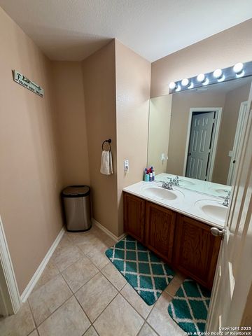 117 Brookbend, Cibolo, TX 78108