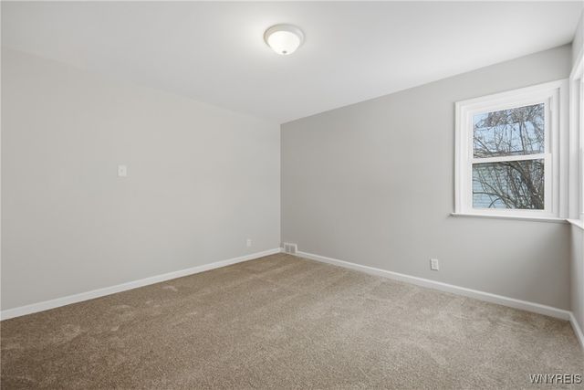 657 72nd Street, Niagara Falls, NY 14304