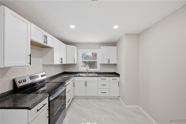 657 72nd Street, Niagara Falls, NY 14304