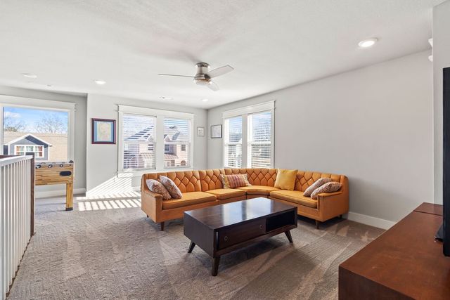 234 SW F Street, Bentonville, AR 72712