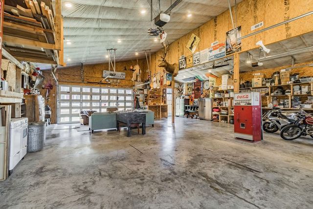 234 SW F Street, Bentonville, AR 72712