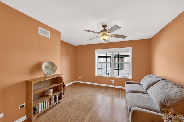 1351 Dalemont Way, Dyer, IN 46311