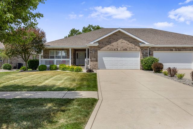 1351 Dalemont Way, Dyer, IN 46311