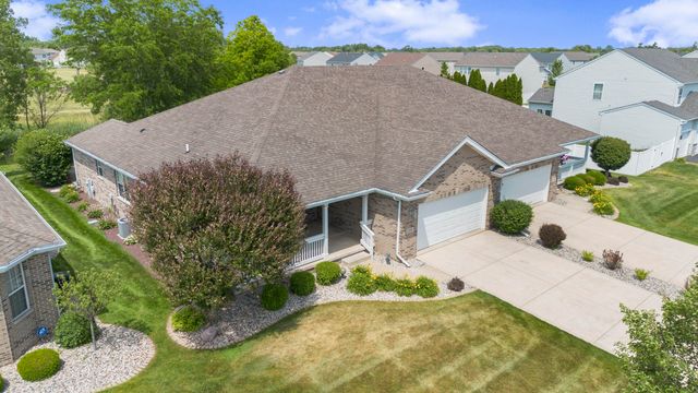 1351 Dalemont Way, Dyer, IN 46311
