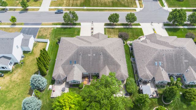 1351 Dalemont Way, Dyer, IN 46311