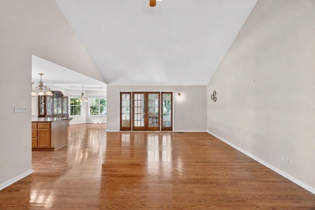1351 Dalemont Way, Dyer, IN 46311