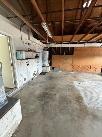11981 Kenwood, Fontana, CA 92337