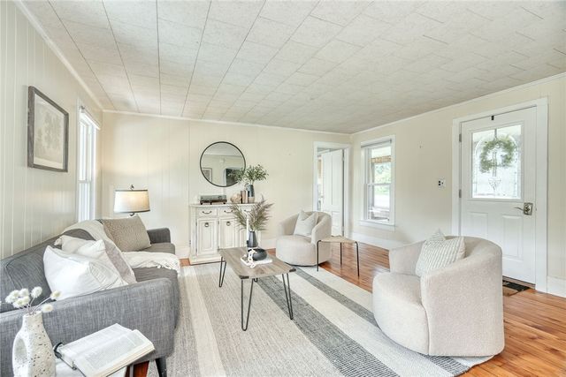 5100 Lincoln Road, Walworth, NY 14519