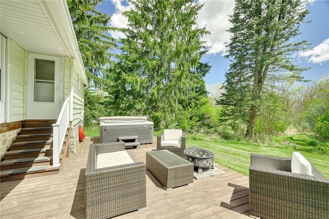 5100 Lincoln Road, Walworth, NY 14519