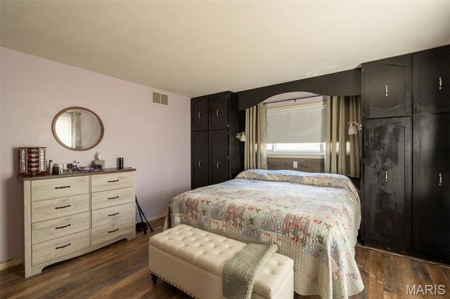 215 Piedmont Ave., Piedmont, MO 63957