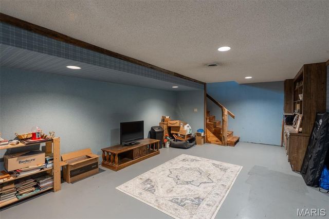 215 Piedmont Ave., Piedmont, MO 63957