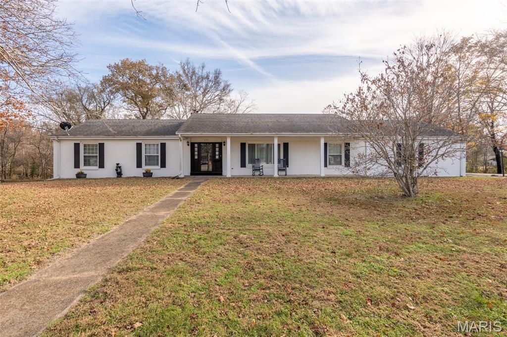 215 Piedmont Ave., Piedmont, MO 63957