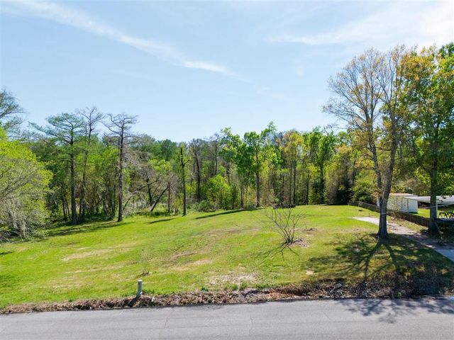 1009 Green Road, Lake Charles, LA 70611