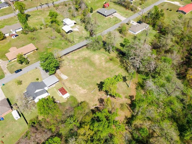 1009 Green Road, Lake Charles, LA 70611