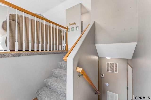 5312 S 191St Avenue, Omaha, NE 68135