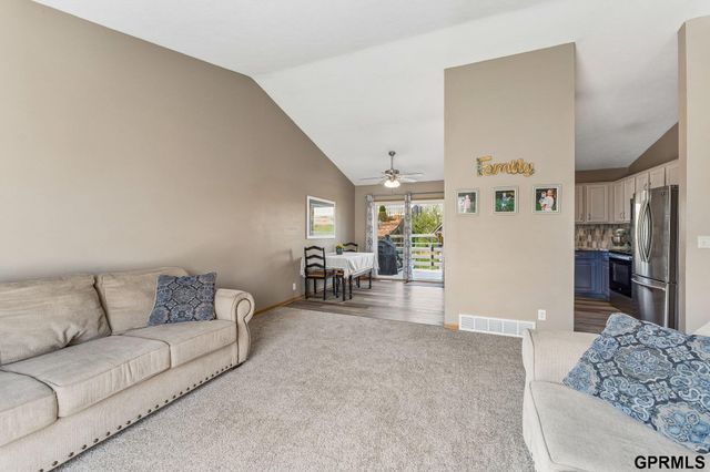 5312 S 191St Avenue, Omaha, NE 68135