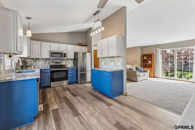 5312 S 191St Avenue, Omaha, NE 68135