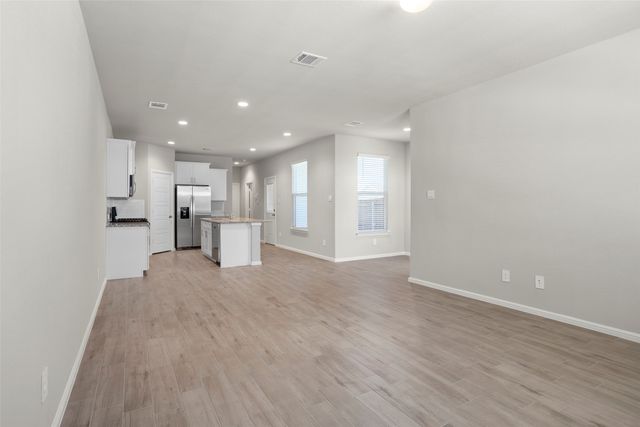 3453 Lake District Lane, Fort Worth, TX 76135