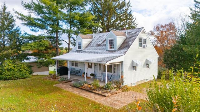 69565 Crescent Road, St Clairsville, OH 43950