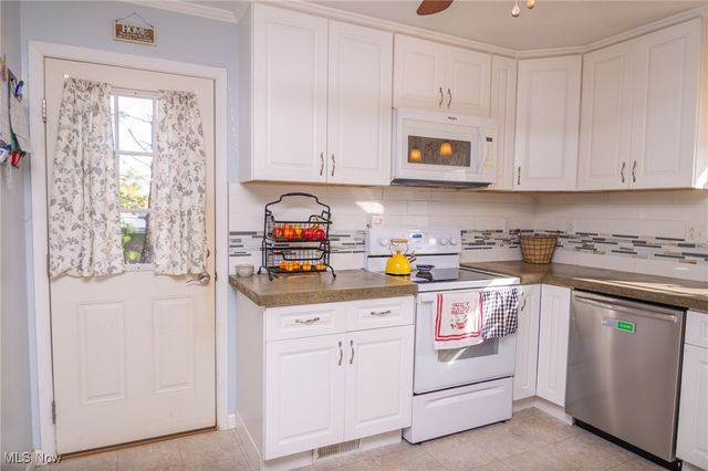 69565 Crescent Road, St Clairsville, OH 43950