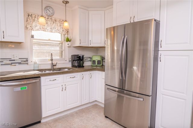 69565 Crescent Road, St Clairsville, OH 43950