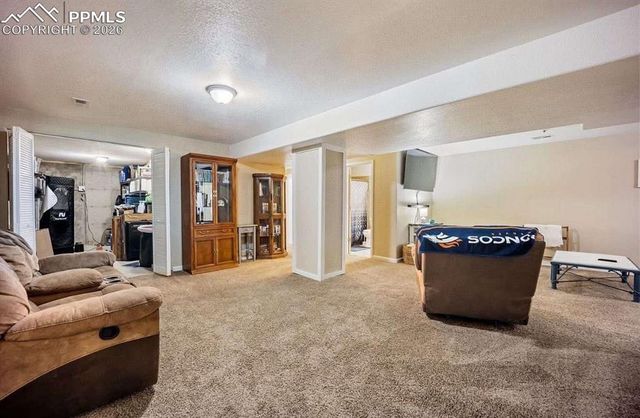 1036 S Los Charros Drive, Pueblo, CO 81007