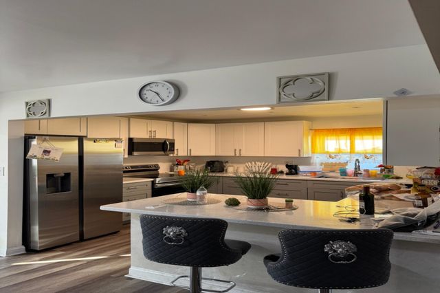 6604 Boulevard Of Champions, North Lauderdale, FL 33068