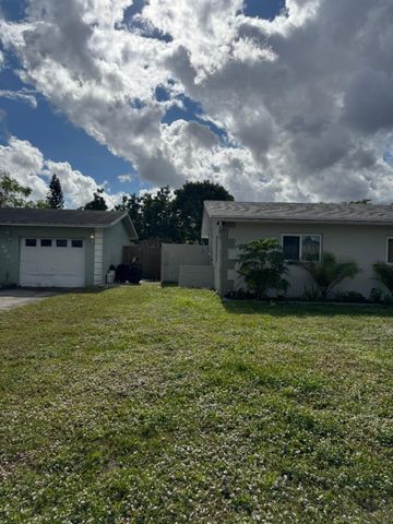 6604 Boulevard Of Champions, North Lauderdale, FL 33068