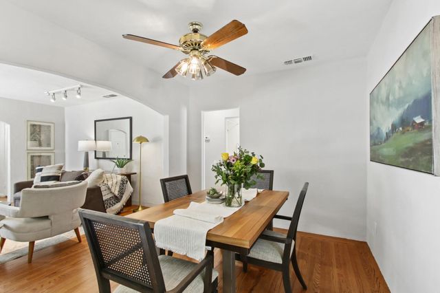 2728 Harkness St, Sacramento, CA 95818