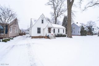 14604 Roxboro Avenue, Cleveland, OH 44111