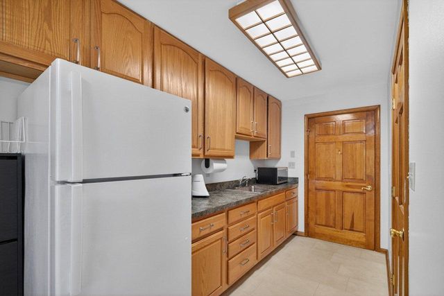 15 ANNIE LN, Robbinsville, NJ 08691