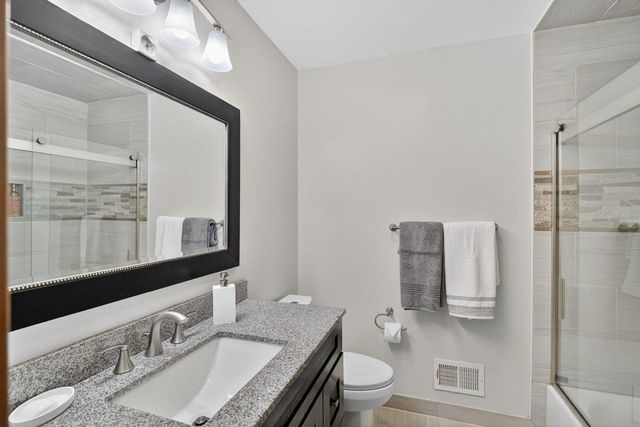 15 ANNIE LN, Robbinsville, NJ 08691