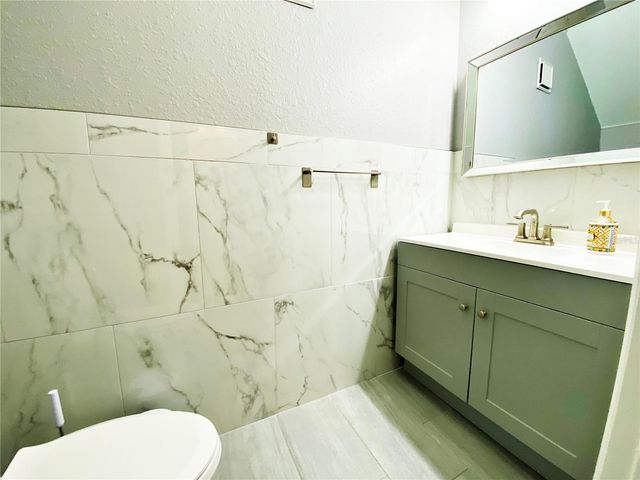 3583 WEMBLEY WAY 102, Palm Harbor, FL 34685