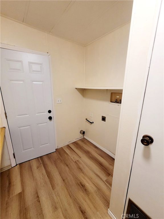 Image 17 of property listing at 655 E Main 62, San Jacinto, CA 92583