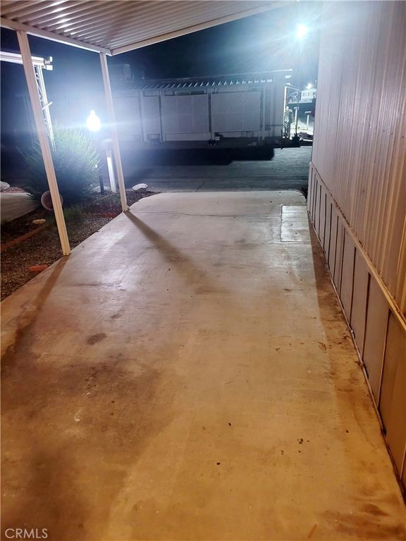 Image 32 of property listing at 655 E Main 62, San Jacinto, CA 92583