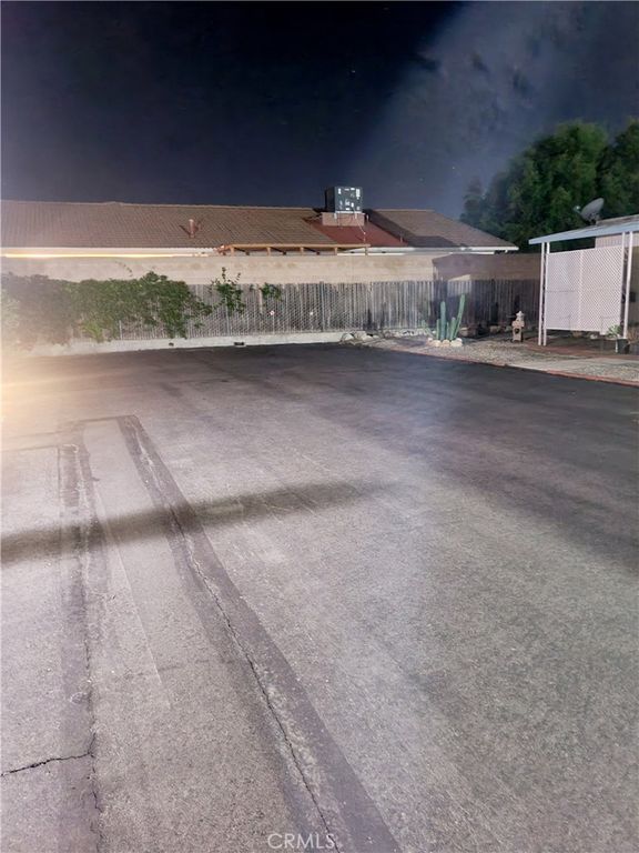 Image 33 of property listing at 655 E Main 62, San Jacinto, CA 92583