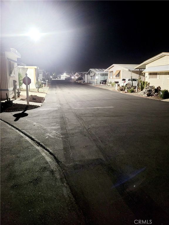 Image 34 of property listing at 655 E Main 62, San Jacinto, CA 92583