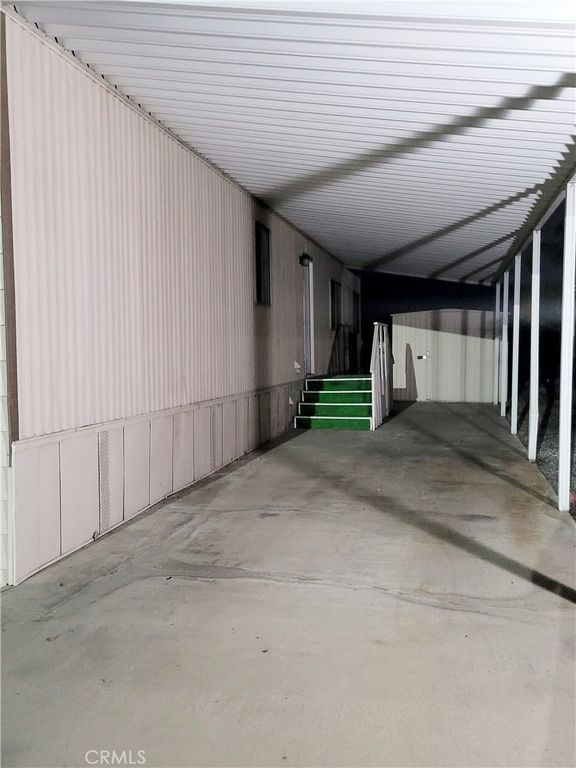 Image 7 of property listing at 655 E Main 62, San Jacinto, CA 92583