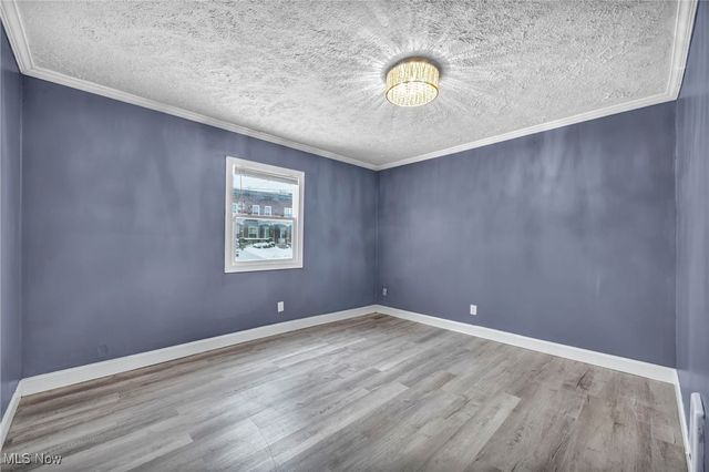 1140 W 5th Street, Lorain, OH 44052