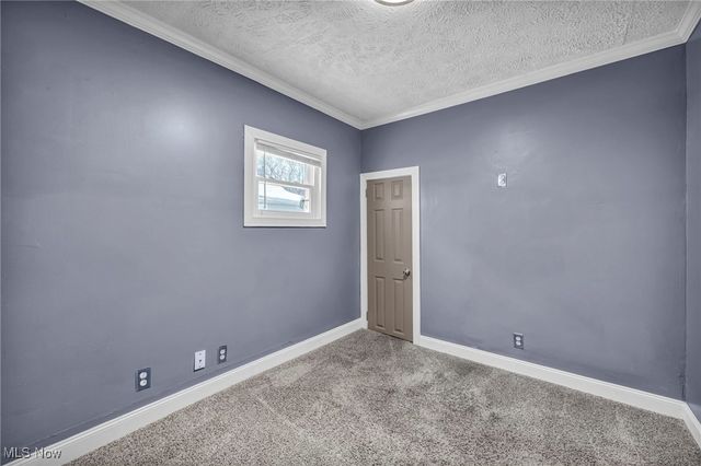 1140 W 5th Street, Lorain, OH 44052