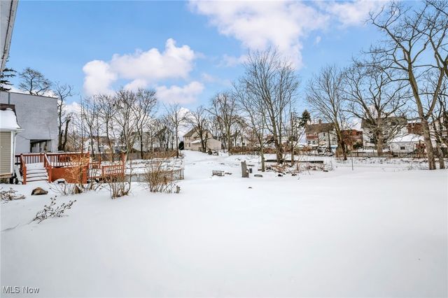 1140 W 5th Street, Lorain, OH 44052