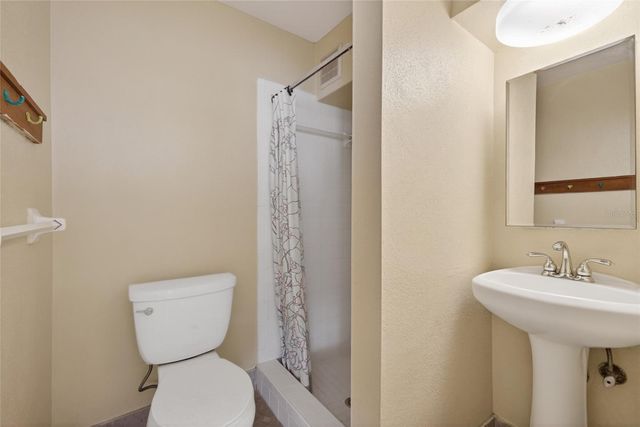 1903 ORO COURT, Clearwater, FL 33764